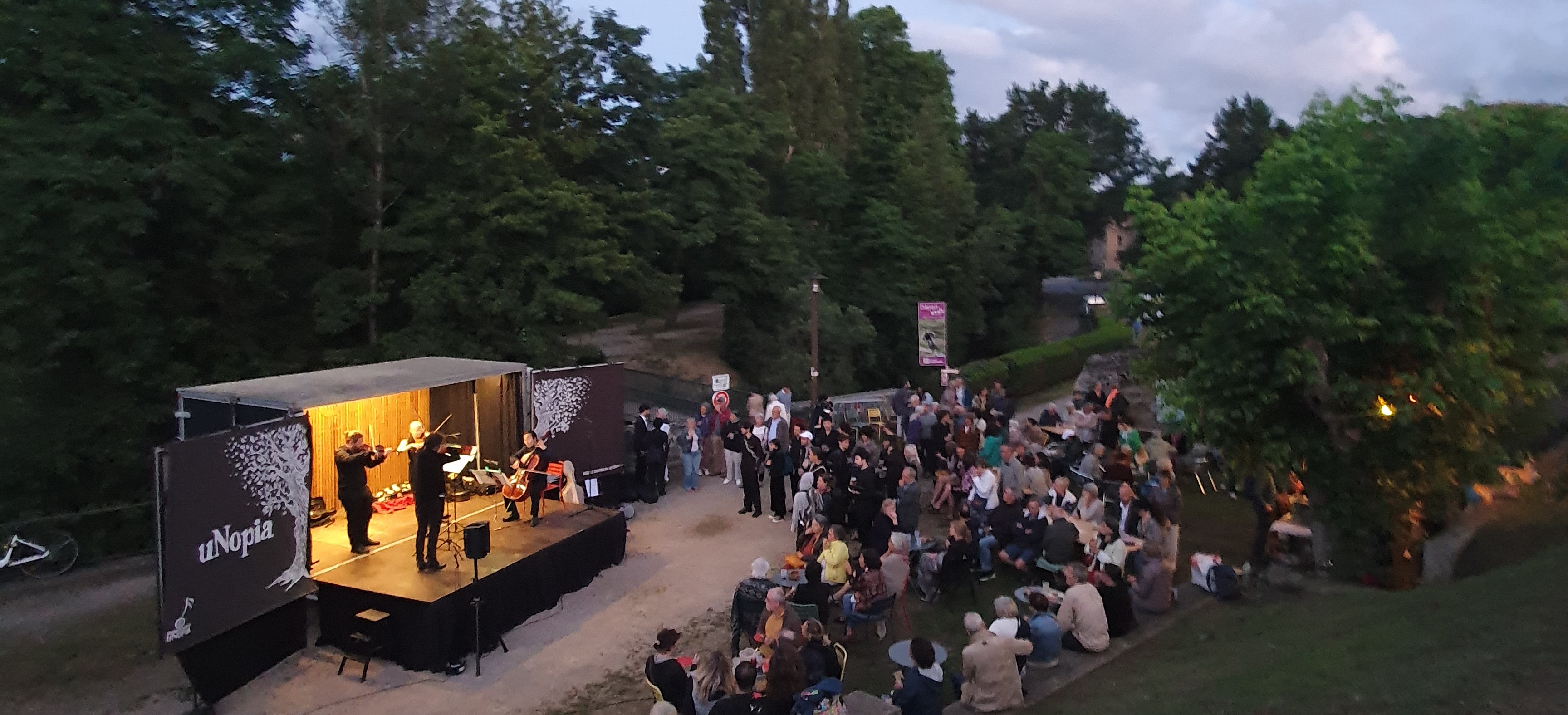 Orchestre en plein air